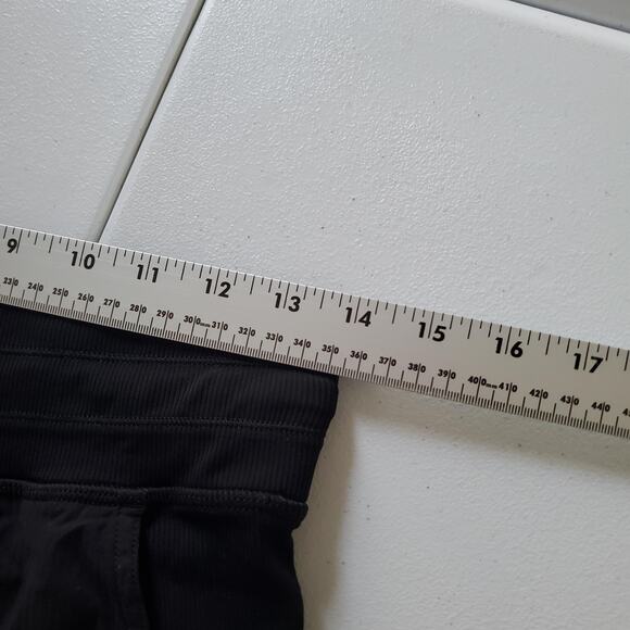 Lululemon Pants Womens 6 Black Dance Studio Jogger High Rise Ribbed Pockets - Picture 7 of 9